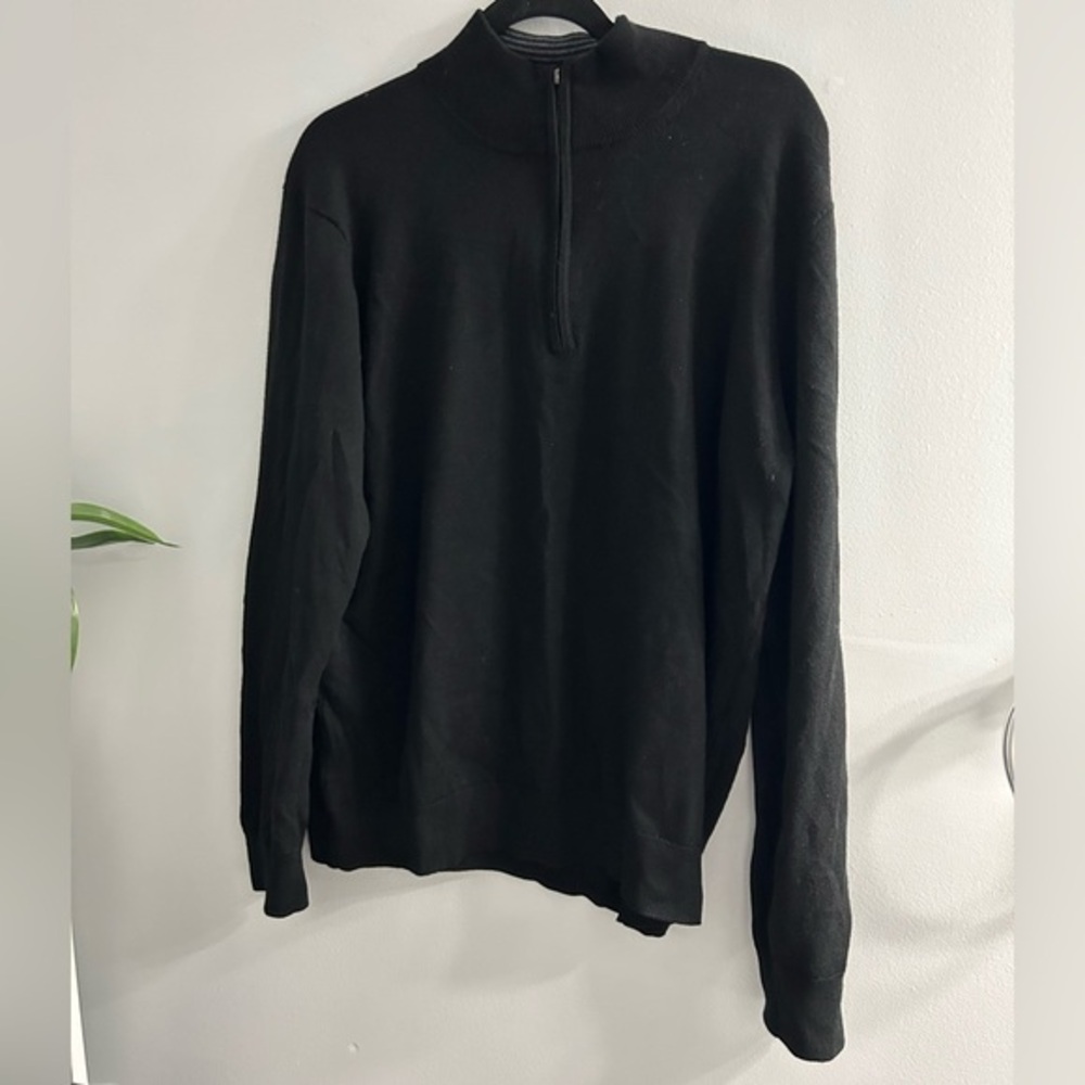 Untuckit men’s merino wool sweater black READ
